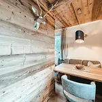 Oldwood Chalet - Design Chalet & Balcony בית נופש *