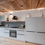 Oldwood Chalet - Design Chalet & Balcony *