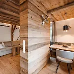 Oldwood Chalet - Design Chalet & Balcony * Fuegen