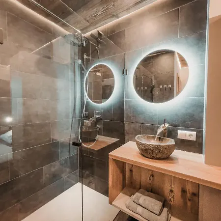 Oldwood Chalet - Alpenluxus Collection * Fügen