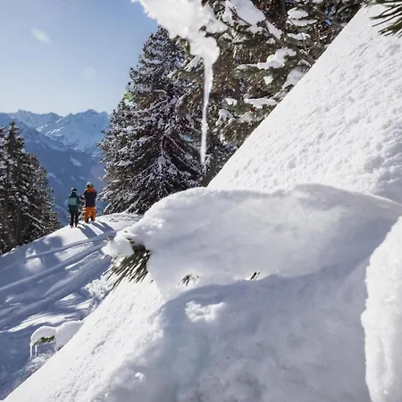 Oldwood Chalet - Alpenluxus Collection *