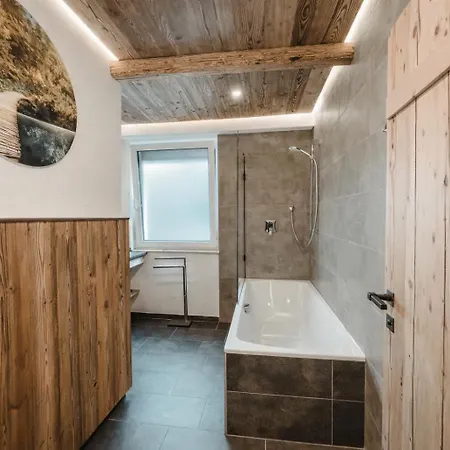 Oldwood - Alpenluxus Collection * Fuegen