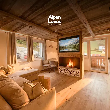 Oldwood - Design & Balcony بيت للعطل *