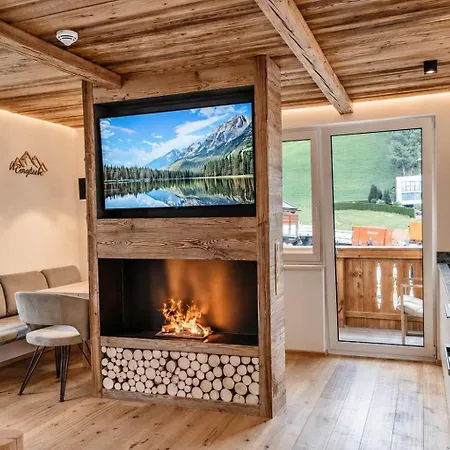 Oldwood - Design & Balcony