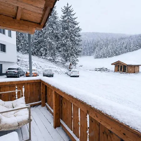 Oldwood - Design & Balcony Holiday home Fuegen