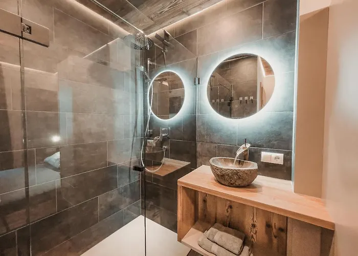 Oldwood - By Alpenluxus Collection * Fügen