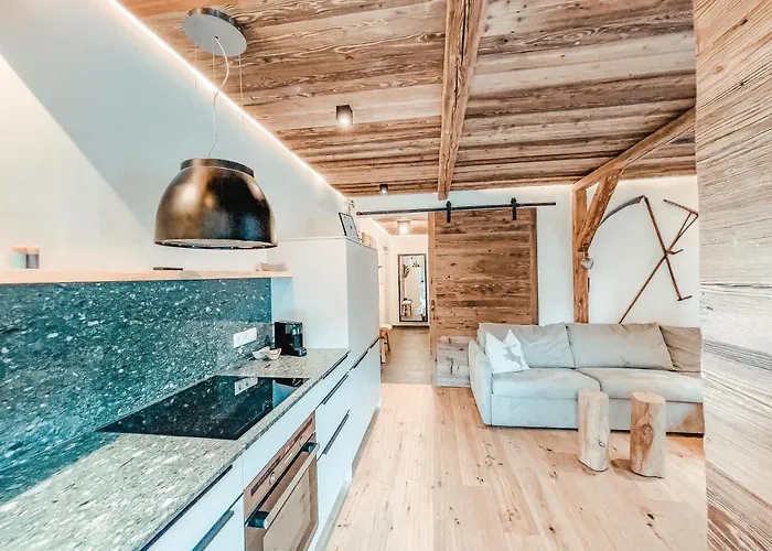 Oldwood - By Alpenluxus Collection Fügen