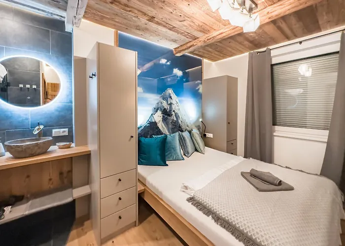 Oldwood - By Alpenluxus Collection