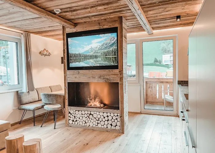 Oldwood - By Alpenluxus Collection Fügen