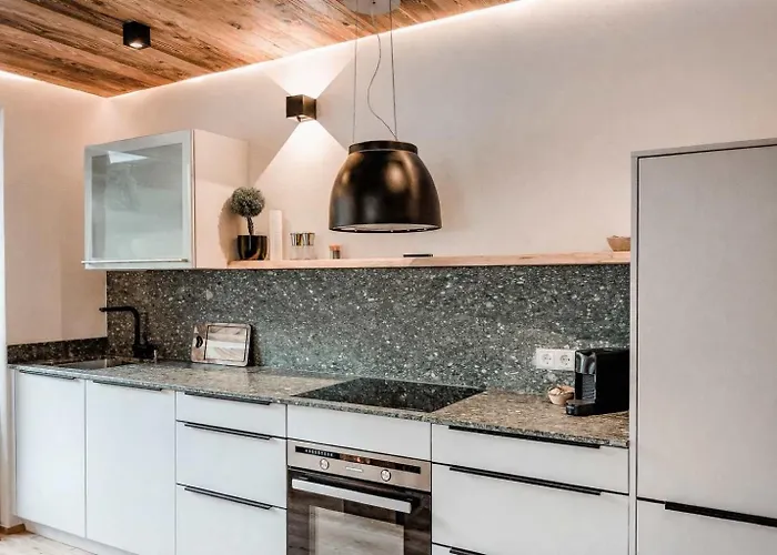 Oldwood - By Alpenluxus Collection 菲根